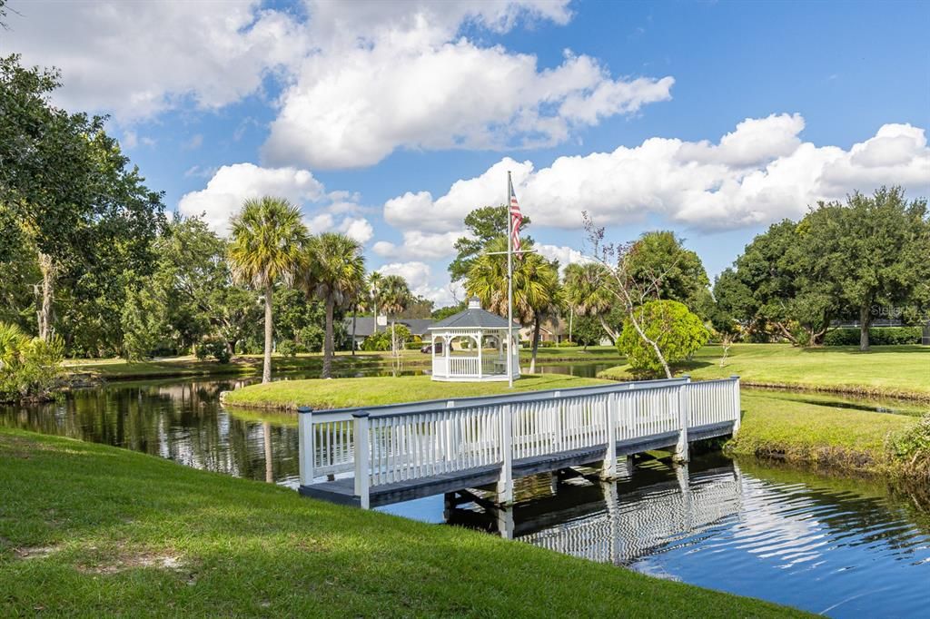 待售: $575,000 (4 贝兹, 2 浴室, 2060 平方英尺)