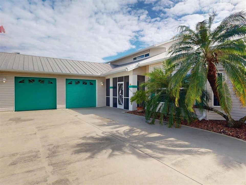 For Sale: $849,900 (3 beds, 3 baths, 3331 Square Feet)