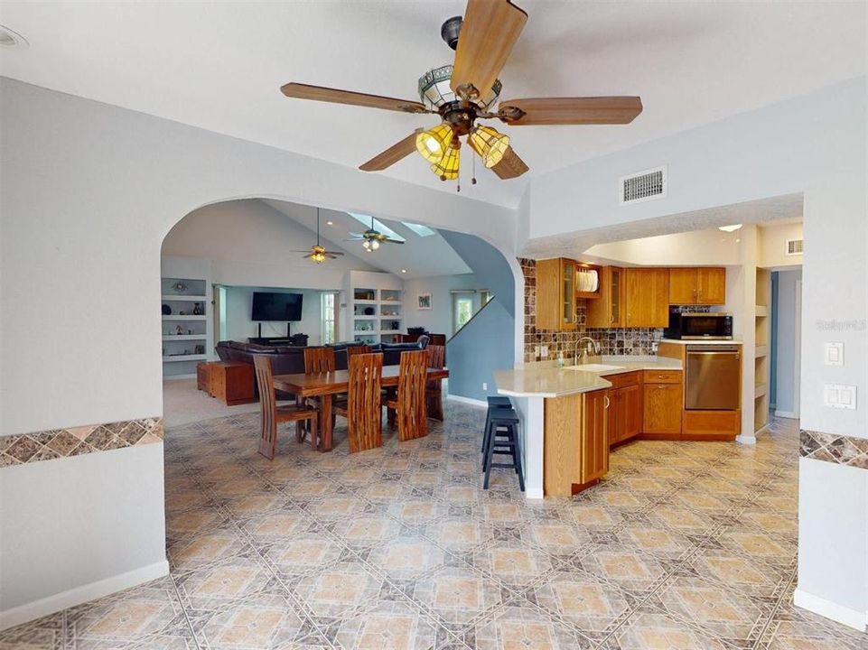 For Sale: $849,900 (3 beds, 3 baths, 3331 Square Feet)