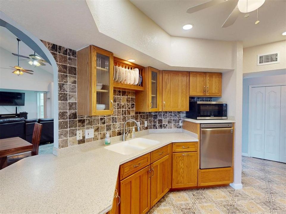 For Sale: $849,900 (3 beds, 3 baths, 3331 Square Feet)