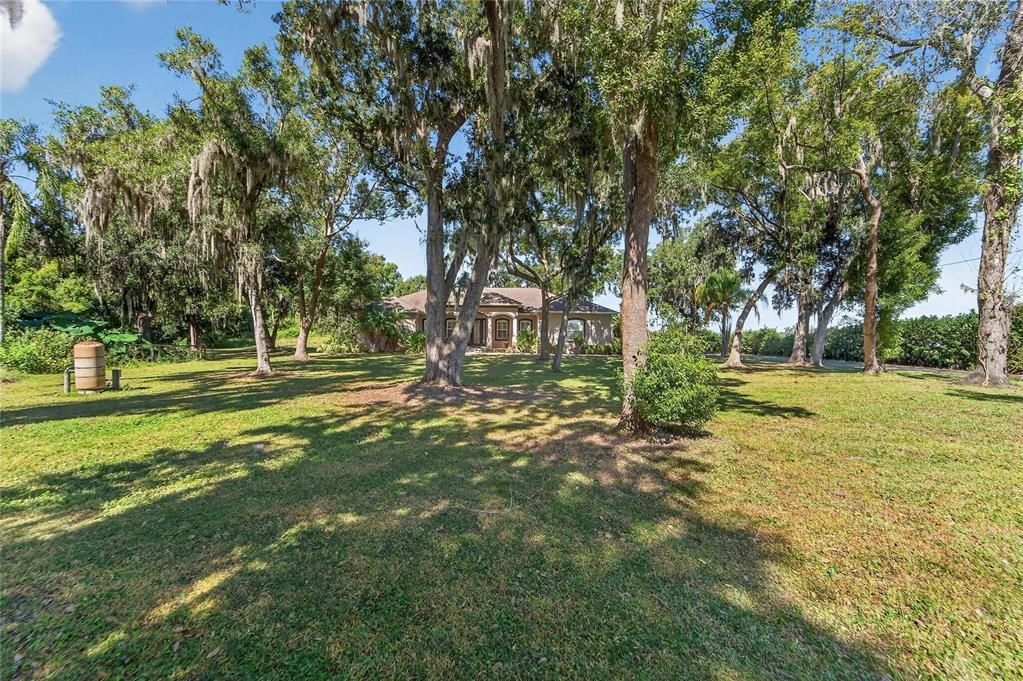 En Venta: $650,000 (4 camas, 2 baños, 2724 Pies cuadrados)