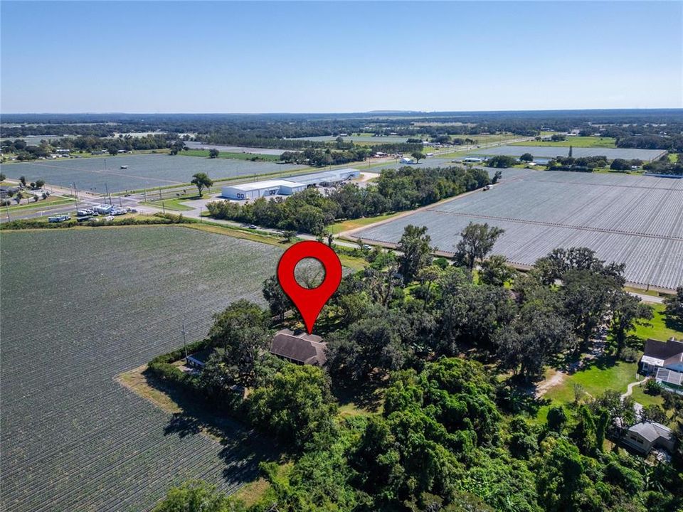 En Venta: $650,000 (4 camas, 2 baños, 2724 Pies cuadrados)