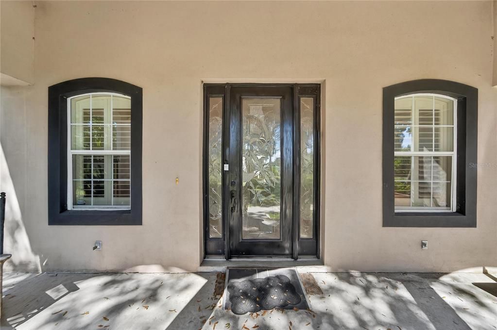 En Venta: $650,000 (4 camas, 2 baños, 2724 Pies cuadrados)