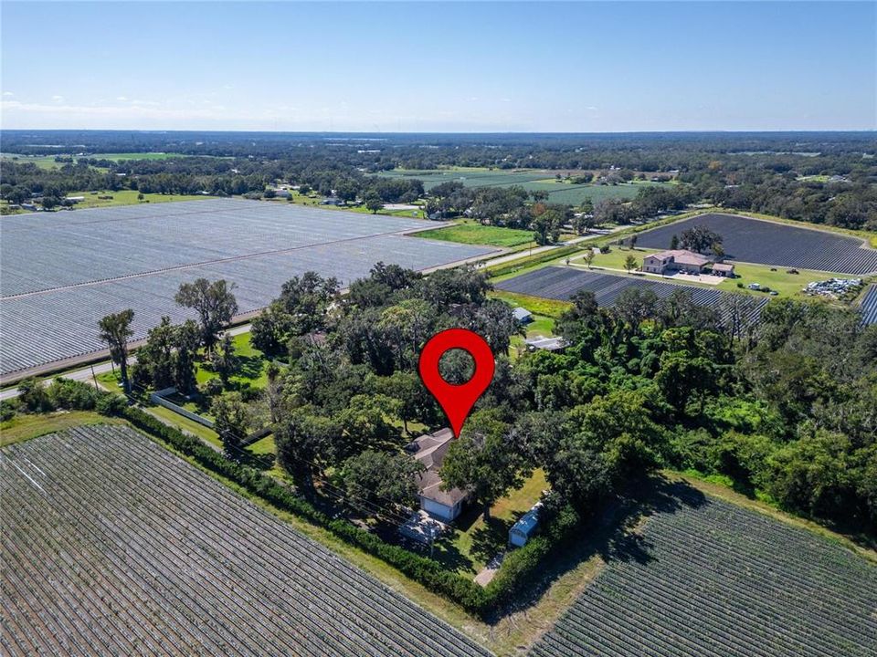 En Venta: $650,000 (4 camas, 2 baños, 2724 Pies cuadrados)