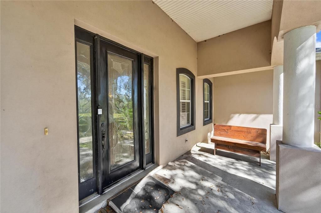 En Venta: $650,000 (4 camas, 2 baños, 2724 Pies cuadrados)