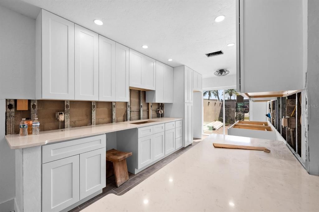 For Sale: $520,000 (2 beds, 2 baths, 1600 Square Feet)