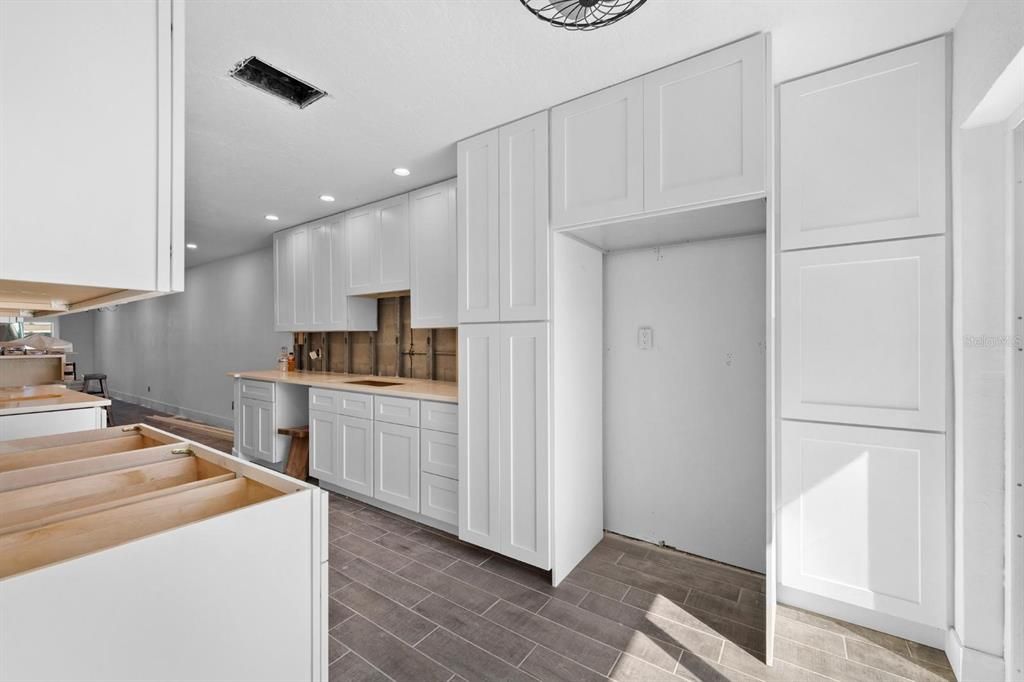 For Sale: $520,000 (2 beds, 2 baths, 1600 Square Feet)