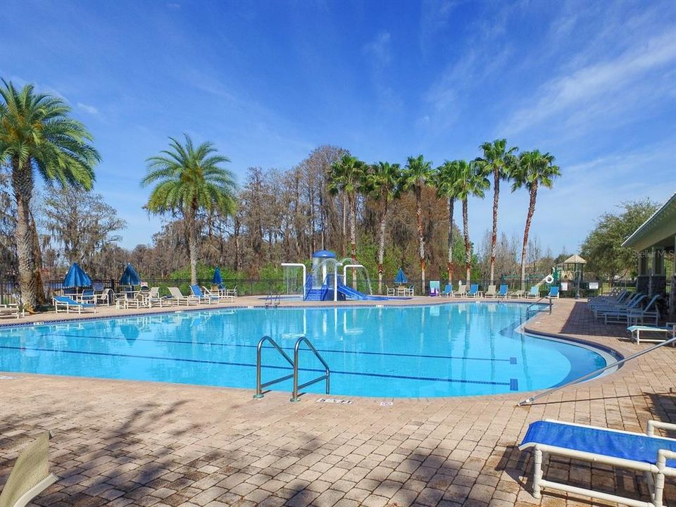 For Sale: $625,000 (5 beds, 4 baths, 3672 Square Feet)