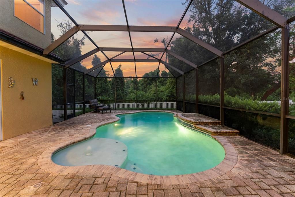 For Sale: $625,000 (5 beds, 4 baths, 3672 Square Feet)