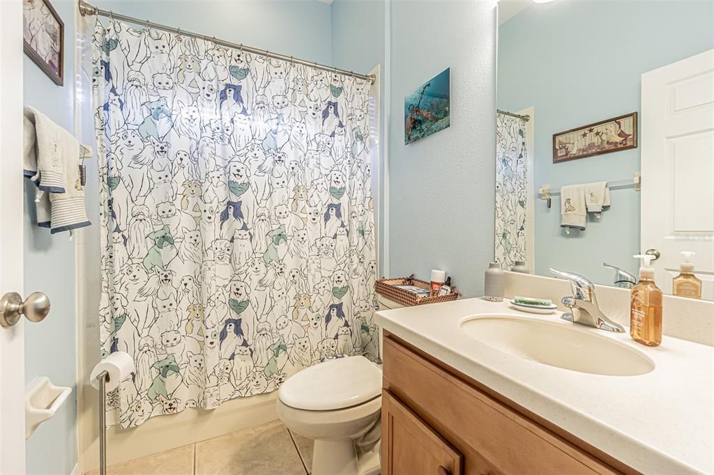 For Sale: $625,000 (5 beds, 4 baths, 3672 Square Feet)