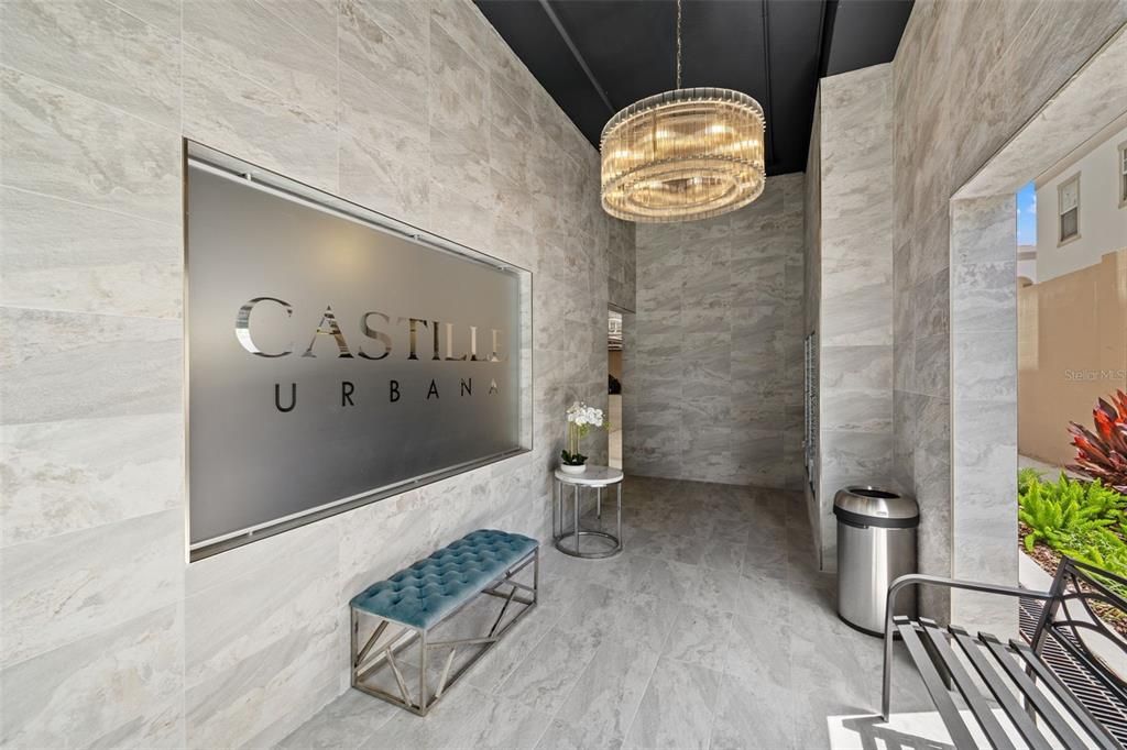 For Sale: $999,999 (3 beds, 3 baths, 1650 Square Feet)