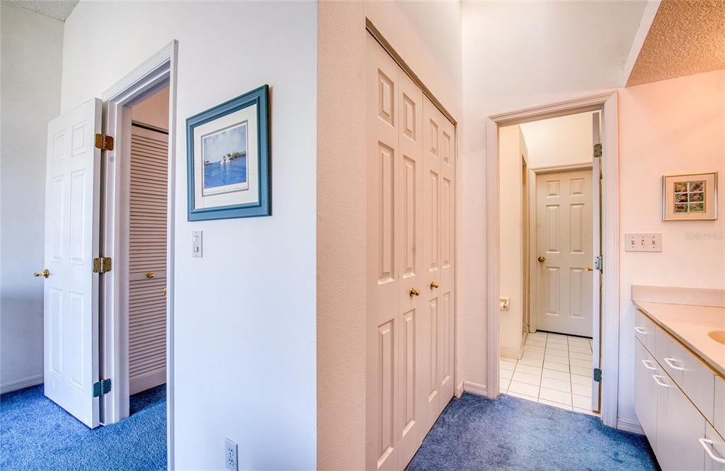 For Sale: $450,000 (3 beds, 3 baths, 1585 Square Feet)