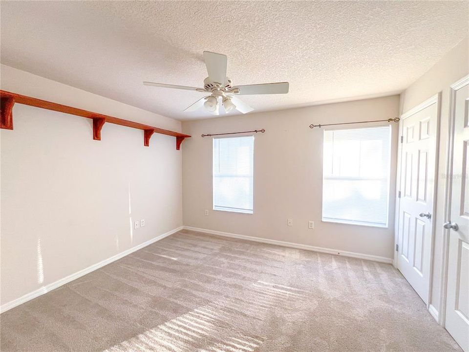 出租: $1,650 (2 贝兹, 2 浴室, 1142 平方英尺)