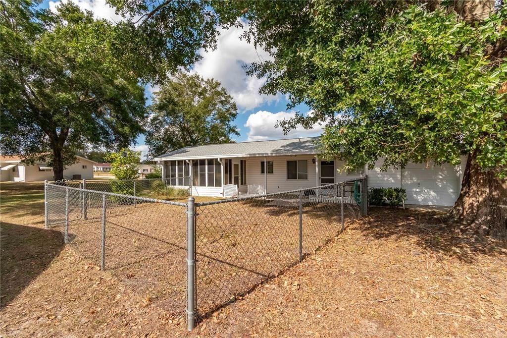 For Sale: $194,000 (2 beds, 2 baths, 1144 Square Feet)