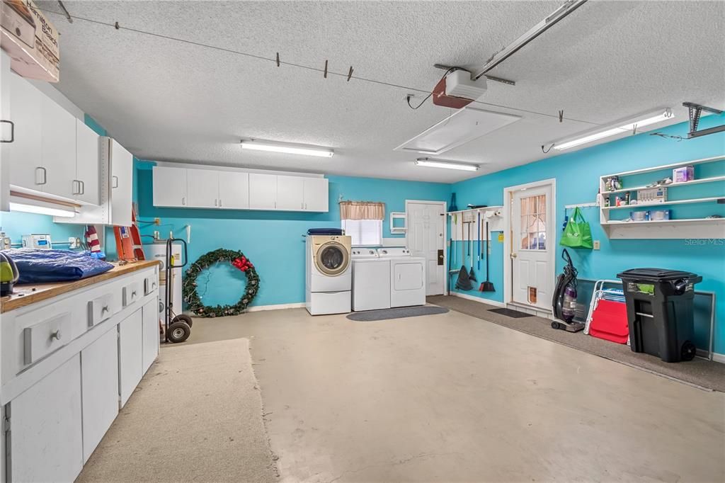 For Sale: $194,000 (2 beds, 2 baths, 1144 Square Feet)