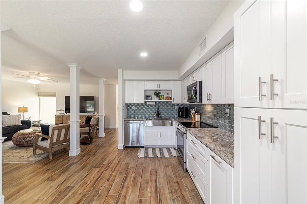 For Sale: $229,990 (3 beds, 2 baths, 1785 Square Feet)