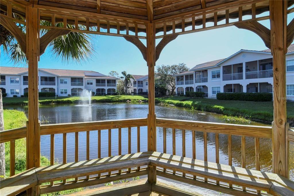 Activo con contrato: $279,800 (2 camas, 2 baños, 1147 Pies cuadrados)