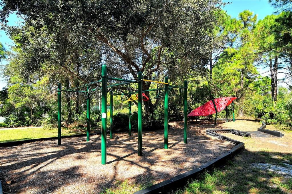 Activo con contrato: $279,800 (2 camas, 2 baños, 1147 Pies cuadrados)