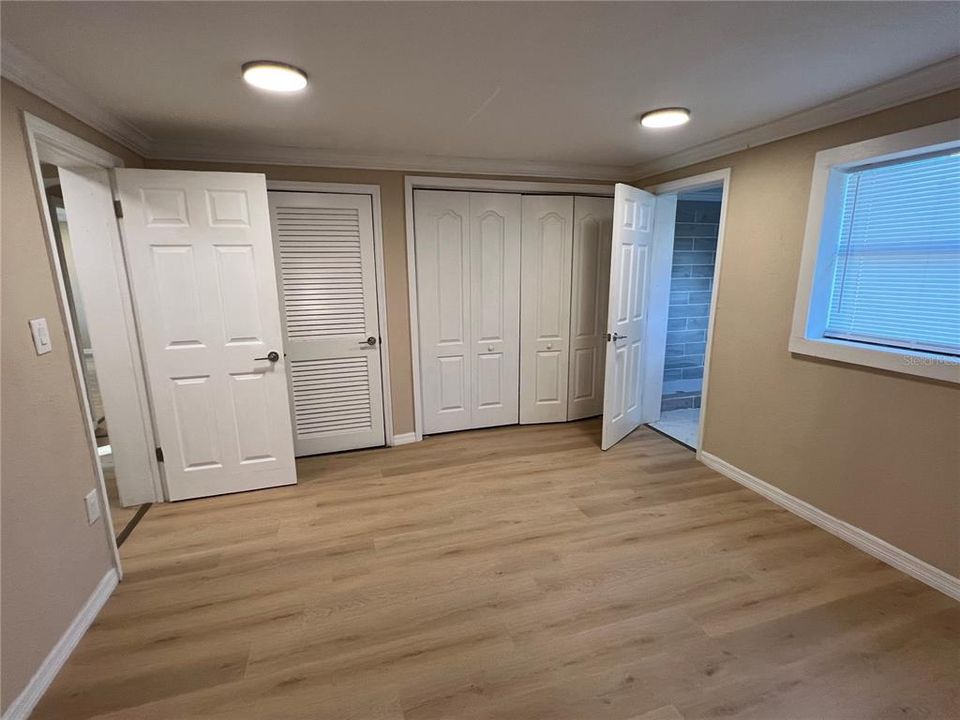 For Sale: $410,000 (4 beds, 3 baths, 2064 Square Feet)