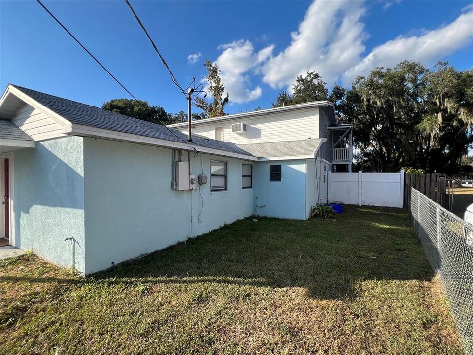 For Sale: $410,000 (4 beds, 3 baths, 2064 Square Feet)