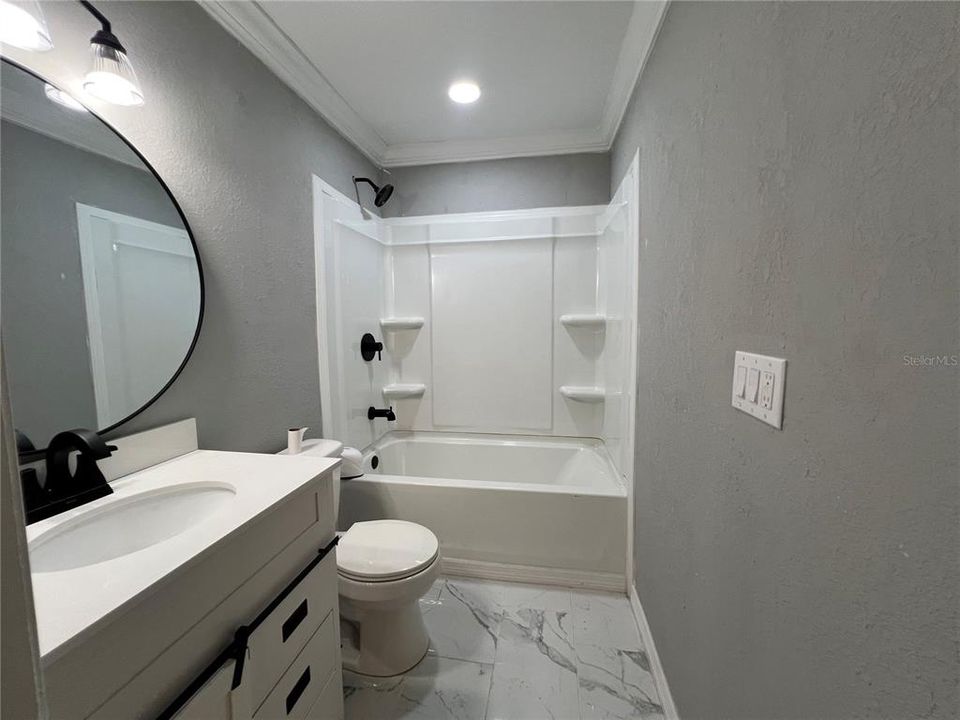 For Sale: $410,000 (4 beds, 3 baths, 2064 Square Feet)