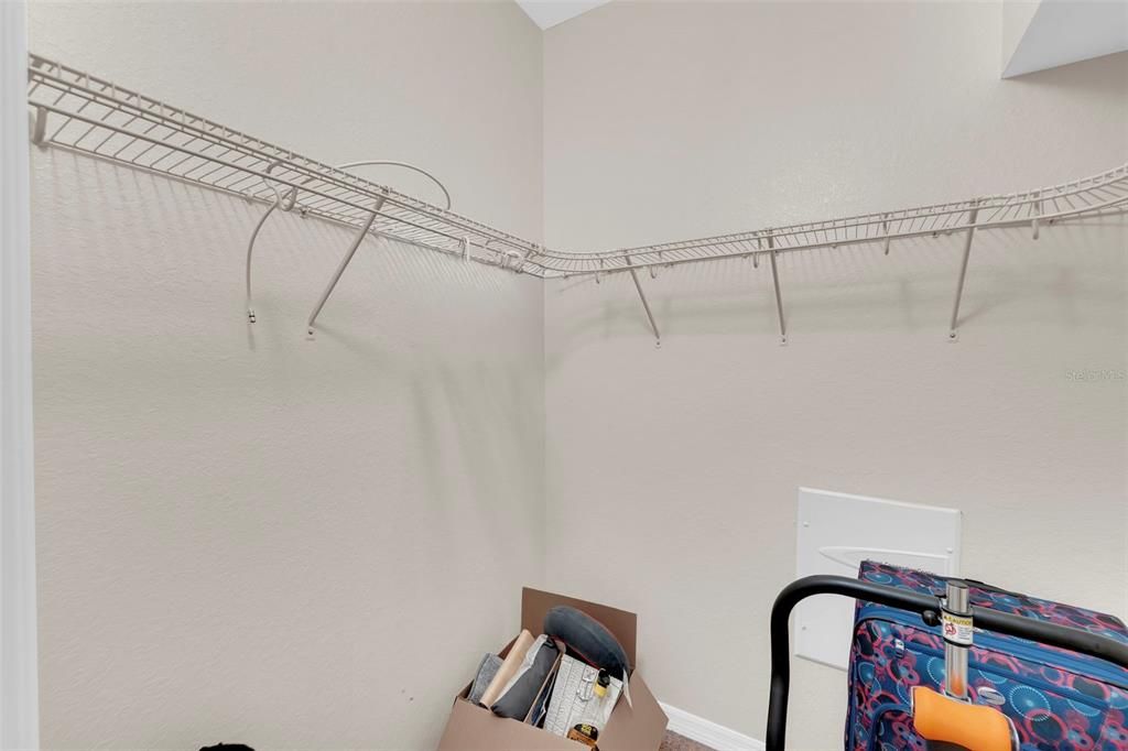 For Sale: $239,000 (3 beds, 2 baths, 1957 Square Feet)