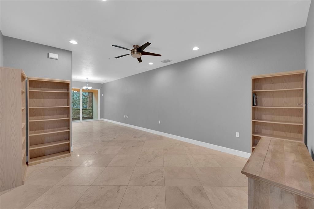 For Sale: $239,000 (3 beds, 2 baths, 1957 Square Feet)