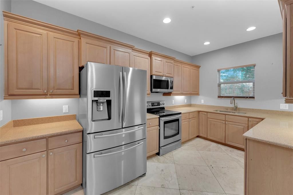 For Sale: $239,000 (3 beds, 2 baths, 1957 Square Feet)