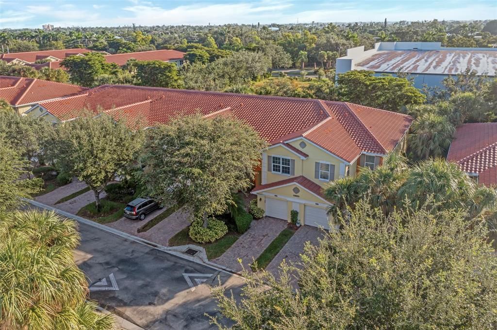 For Sale: $239,000 (3 beds, 2 baths, 1957 Square Feet)