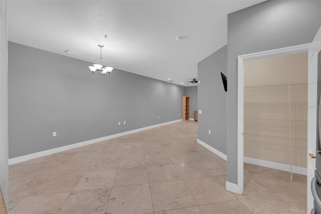 For Sale: $239,000 (3 beds, 2 baths, 1957 Square Feet)