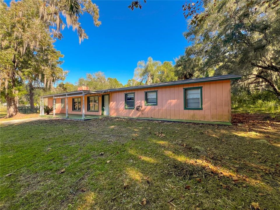 На продажу: $215,000 (3 спален, 2 ванн, 1726 Квадратных фут)