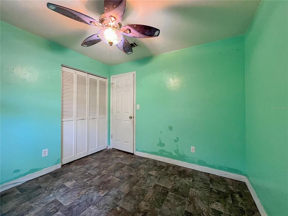 На продажу: $215,000 (3 спален, 2 ванн, 1726 Квадратных фут)