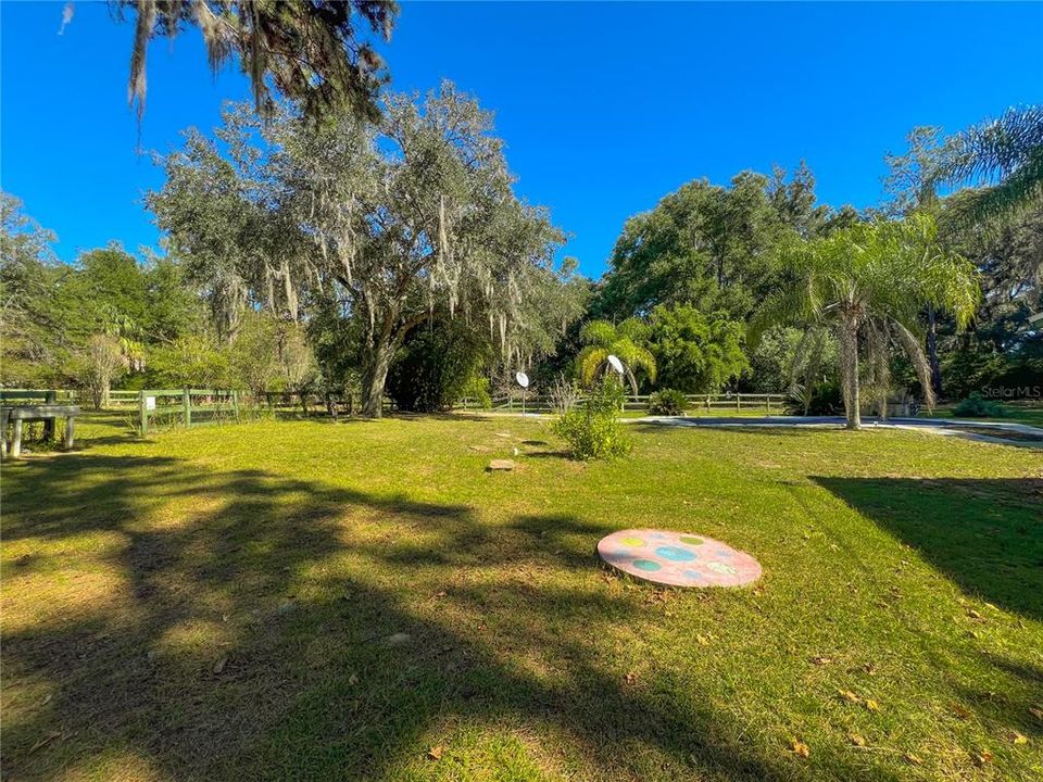 На продажу: $215,000 (3 спален, 2 ванн, 1726 Квадратных фут)