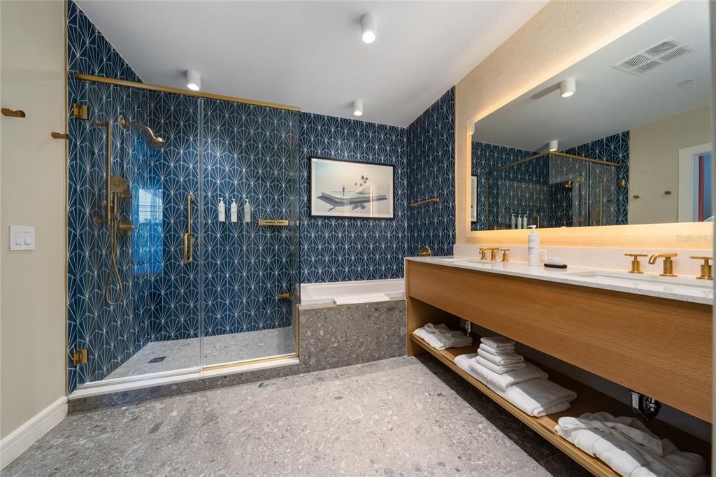 For Sale: $604,672 (2 beds, 2 baths, 1181 Square Feet)