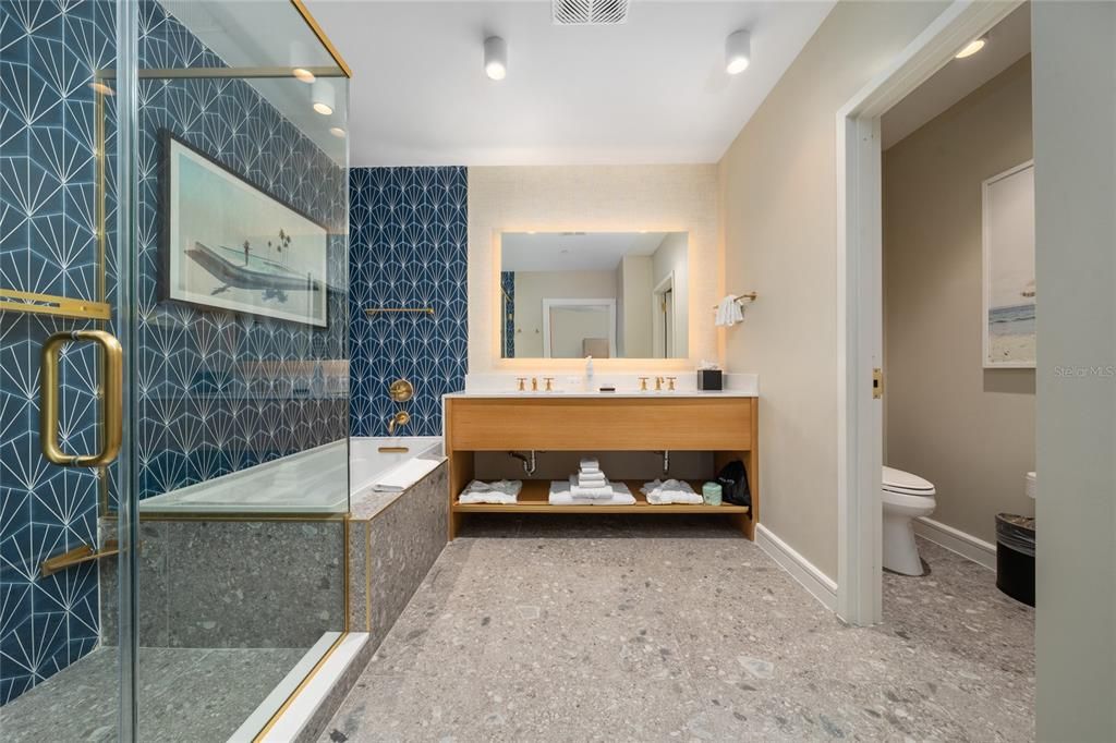 For Sale: $604,672 (2 beds, 2 baths, 1181 Square Feet)