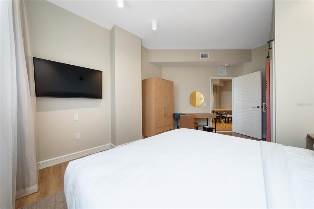 For Sale: $604,672 (2 beds, 2 baths, 1181 Square Feet)