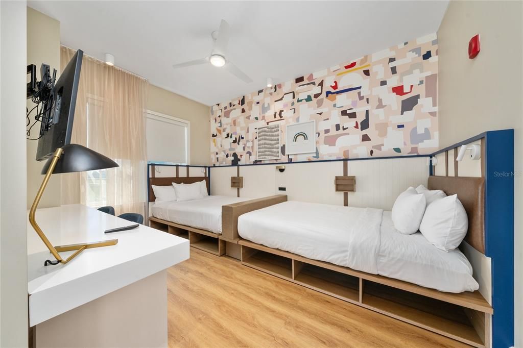 For Sale: $604,672 (2 beds, 2 baths, 1181 Square Feet)