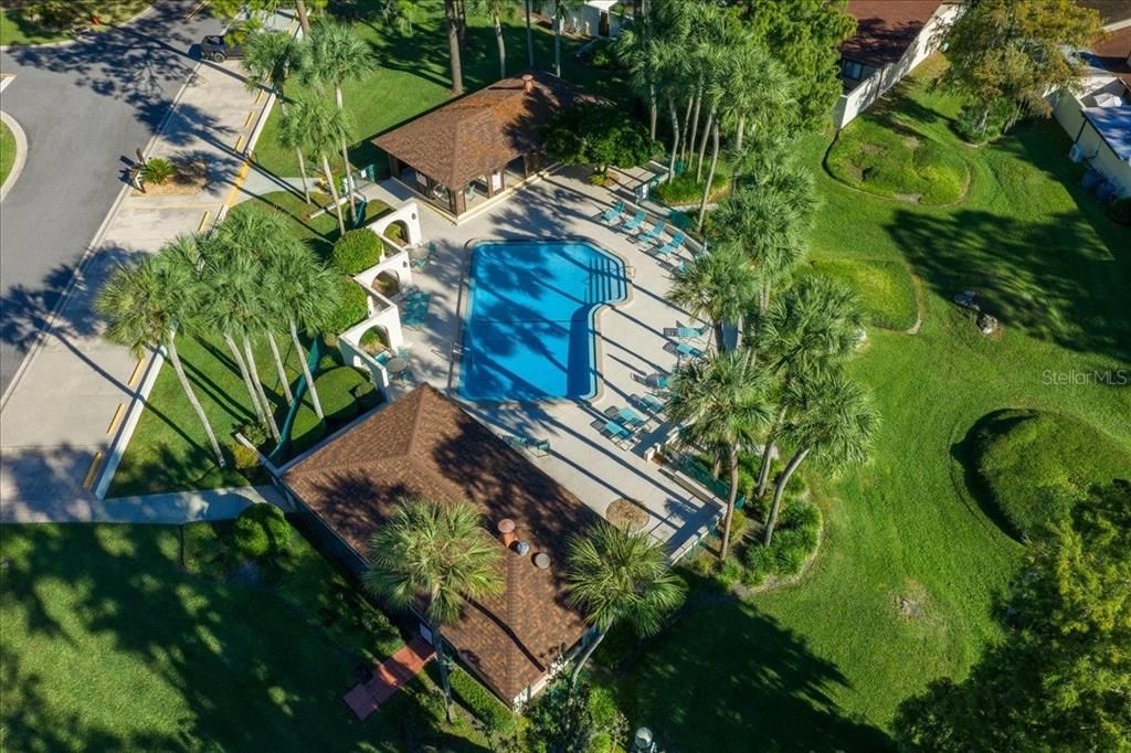 For Sale: $189,900 (2 beds, 2 baths, 1374 Square Feet)