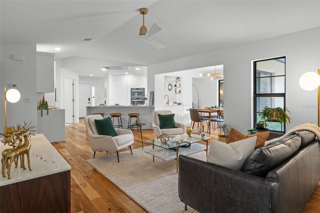 For Sale: $425,000 (4 beds, 3 baths, 2213 Square Feet)