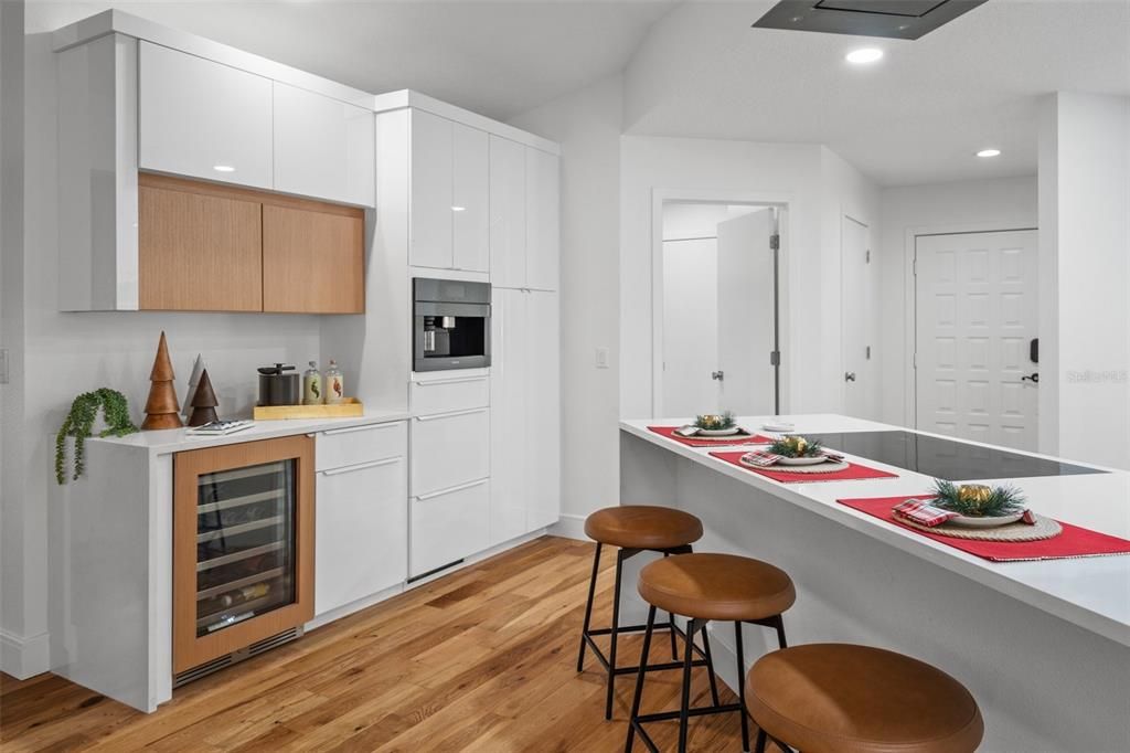 For Sale: $425,000 (4 beds, 3 baths, 2213 Square Feet)