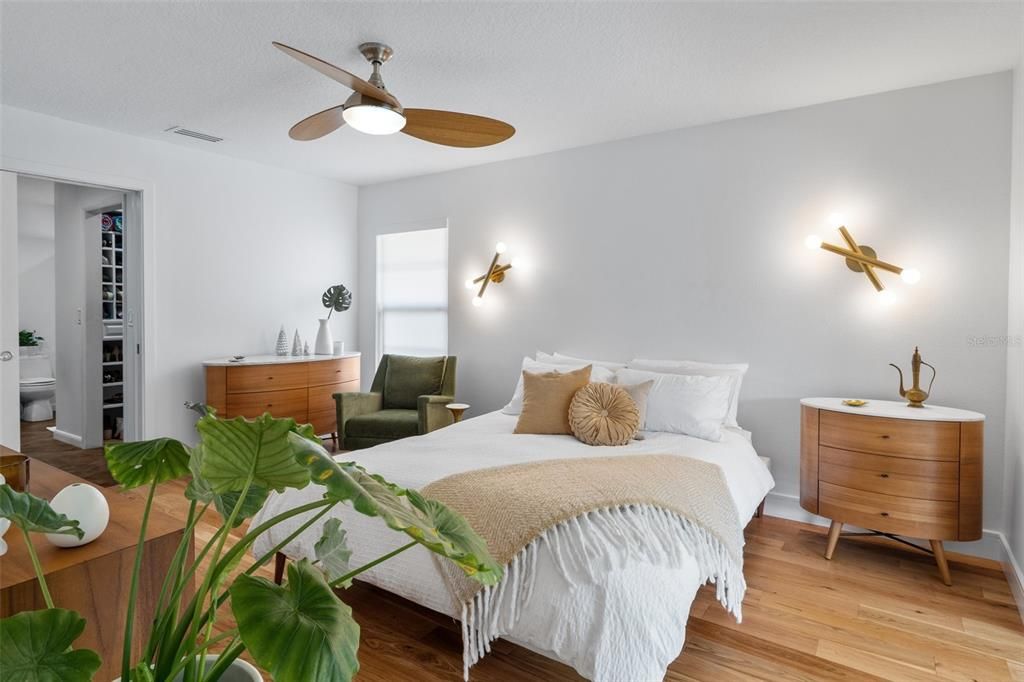 For Sale: $425,000 (4 beds, 3 baths, 2213 Square Feet)