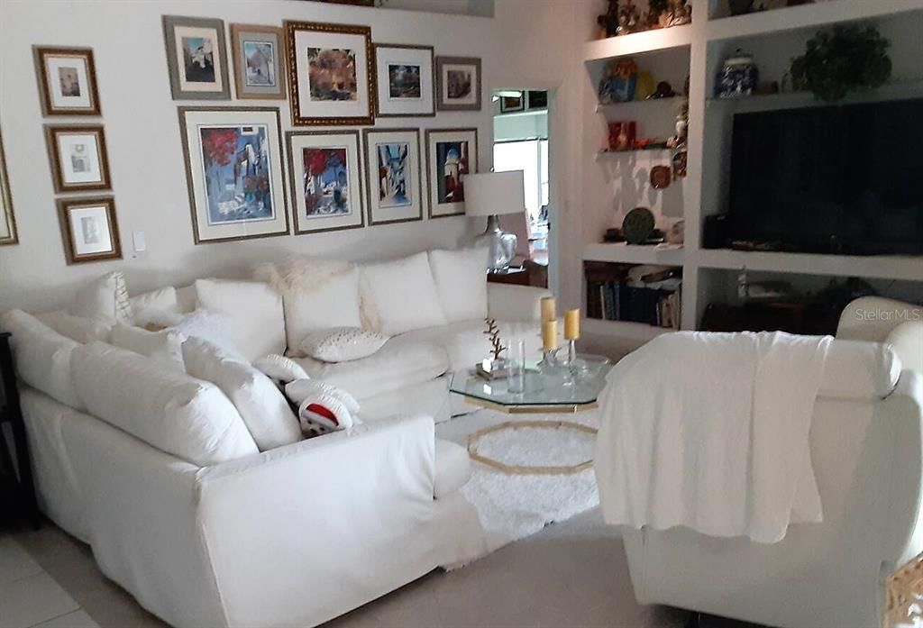 В аренду: $2,600 (3 спален, 3 ванн, 2247 Квадратных фут)