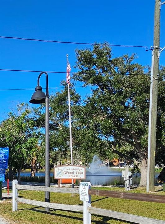 待售: $159,000 (1 贝兹, 1 浴室, 1060 平方英尺)