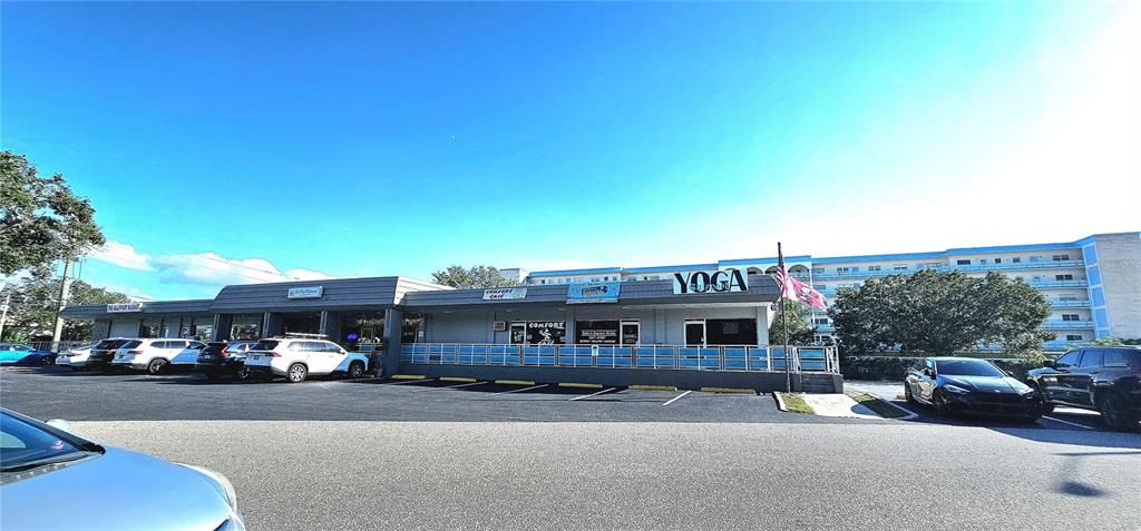 待售: $159,000 (1 贝兹, 1 浴室, 1060 平方英尺)