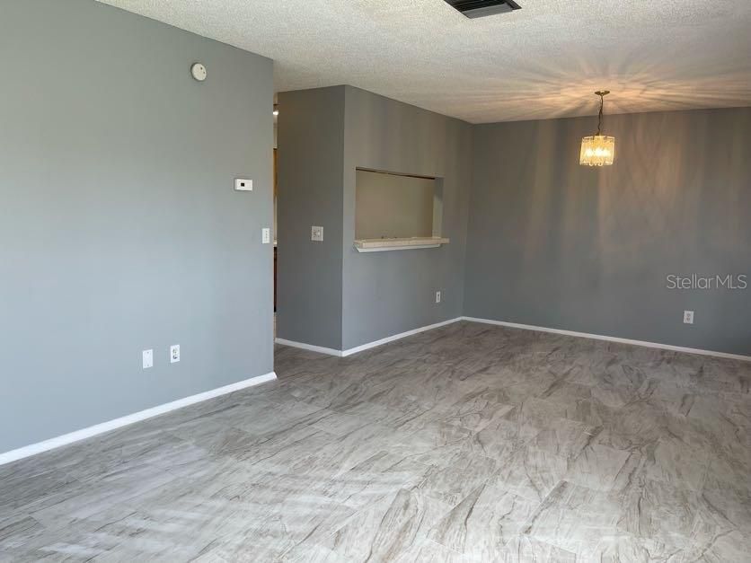 出租: $1,500 (2 贝兹, 2 浴室, 912 平方英尺)