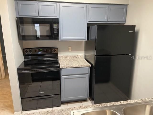 出租: $1,500 (2 贝兹, 2 浴室, 912 平方英尺)