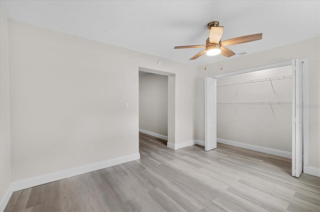 待售: $350,000 (3 贝兹, 2 浴室, 1280 平方英尺)