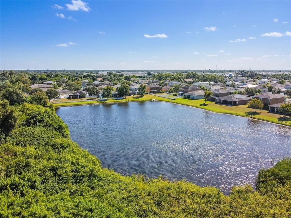 На продажу: $379,000 (4 спален, 2 ванн, 2045 Квадратных фут)