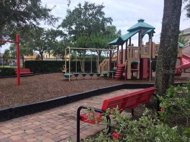 For Rent: $2,395 (3 beds, 2 baths, 1516 Square Feet)