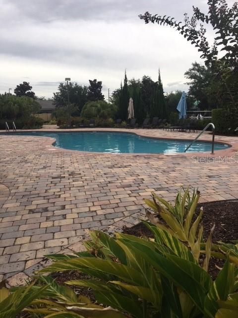 For Rent: $2,395 (3 beds, 2 baths, 1516 Square Feet)